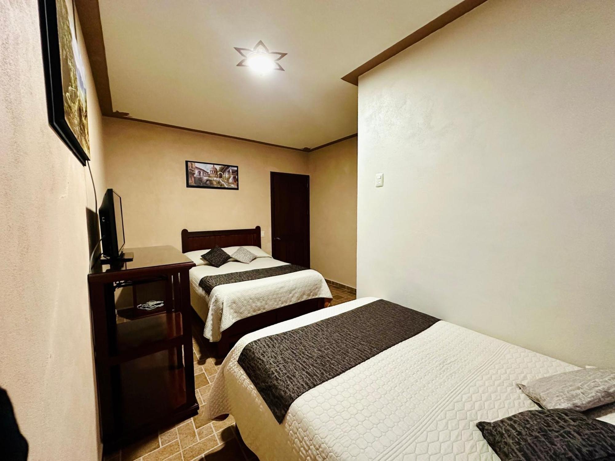 Hotel Monarca Tlalpujahua de Rayón Buitenkant foto
