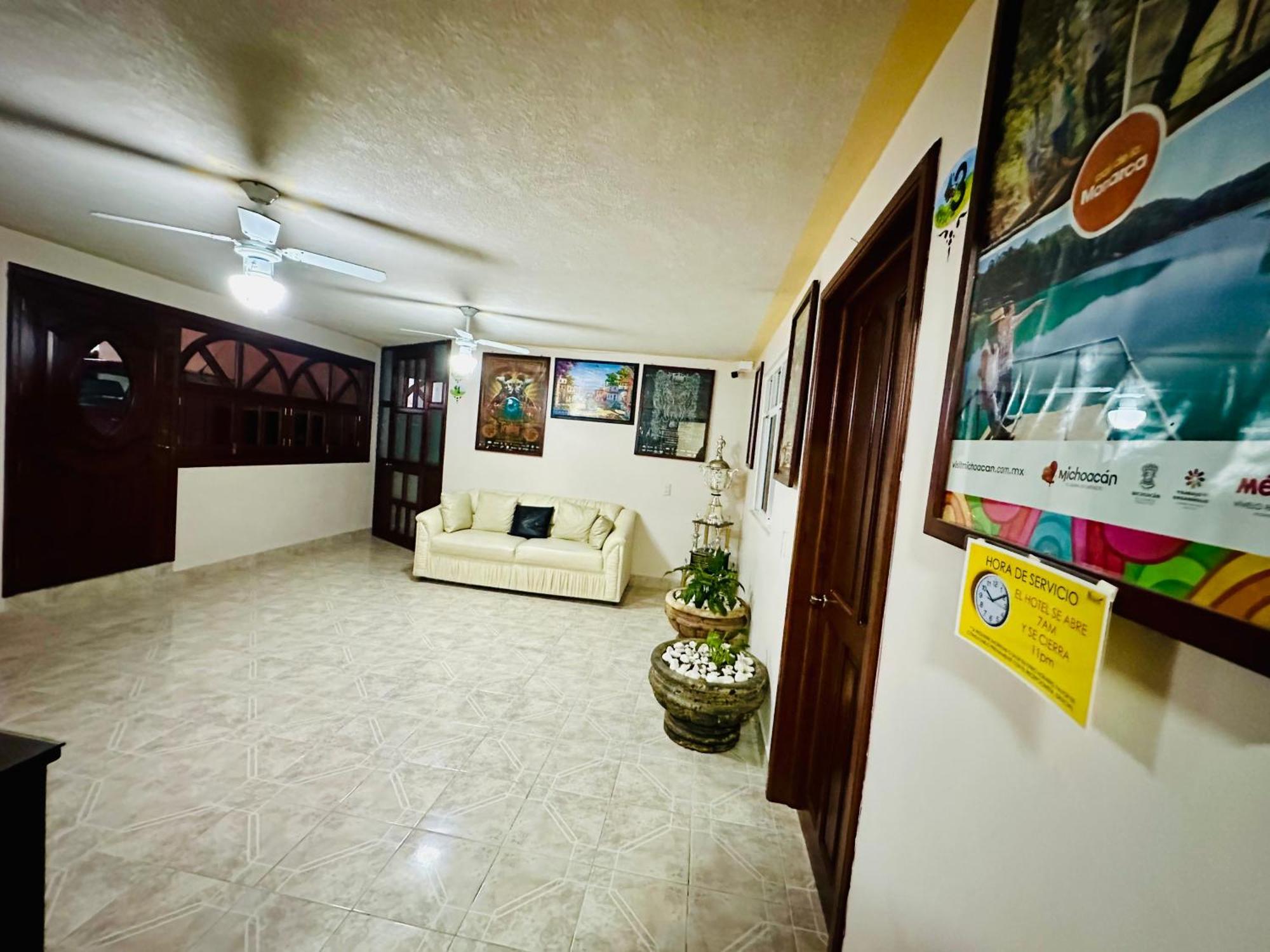 Hotel Monarca Tlalpujahua de Rayón Buitenkant foto